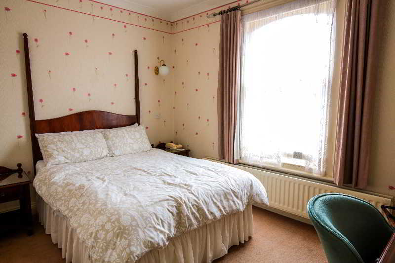 Fernbank Hotel Basingstoke Eksteriør billede
